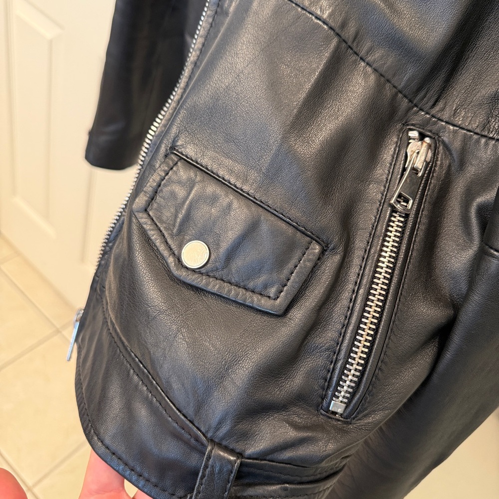 Men's Black Leather Jacket - Picture 8 of 13